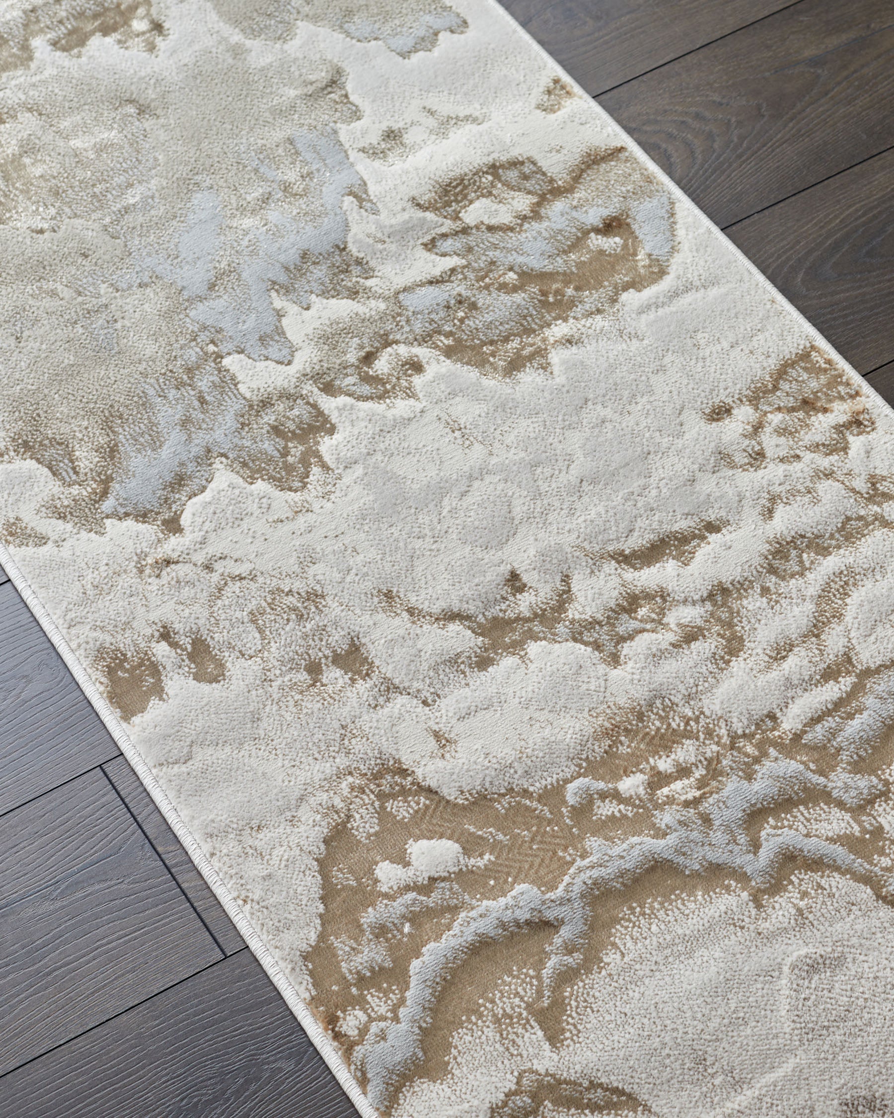 Perla soft gold textured runner rug — image 2