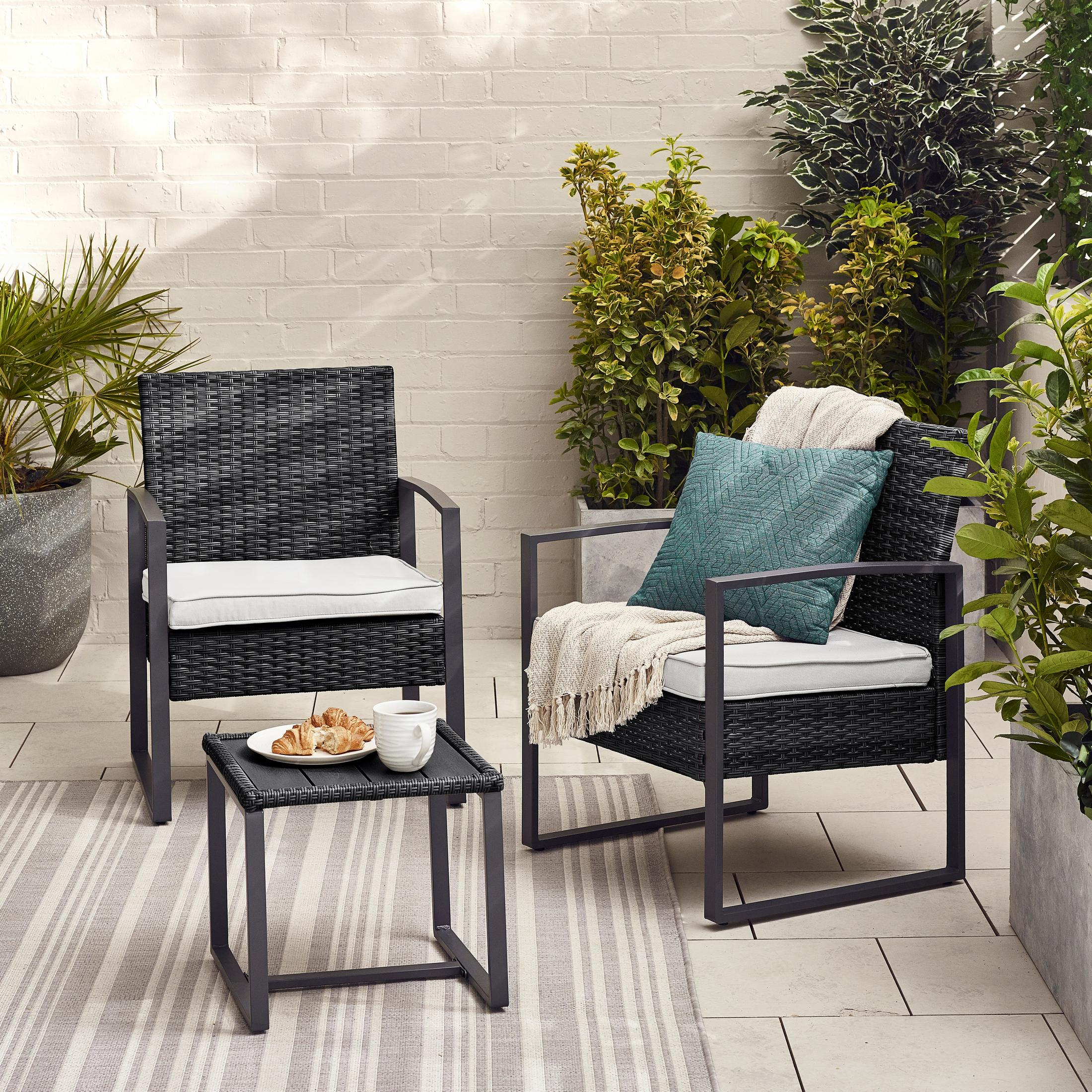 Algarve Black Rattan 2 Seat Garden Bistro Set — image 10