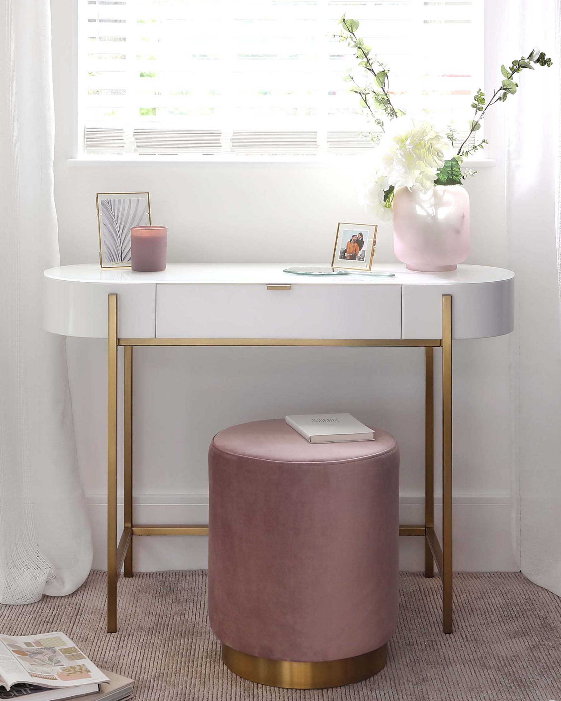 Carmen White Dressing Table — image 9