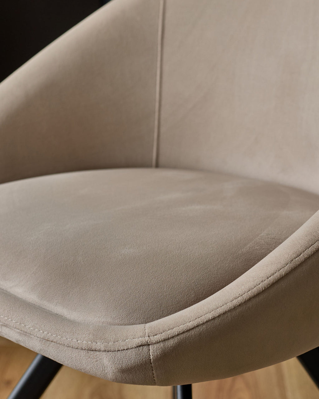 Cleo Champagne Velvet Swivel Chair — image 6