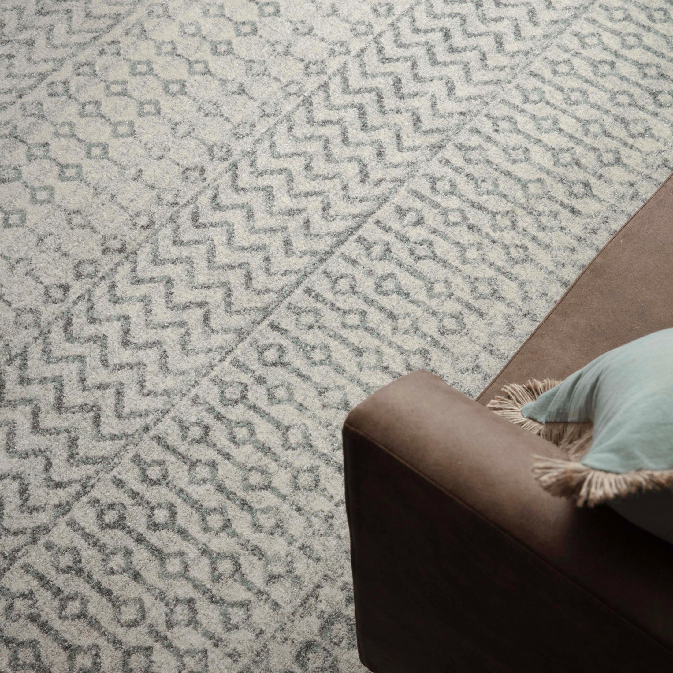 Korra Grey Aztec Patterned Rug 200x290 — image 10