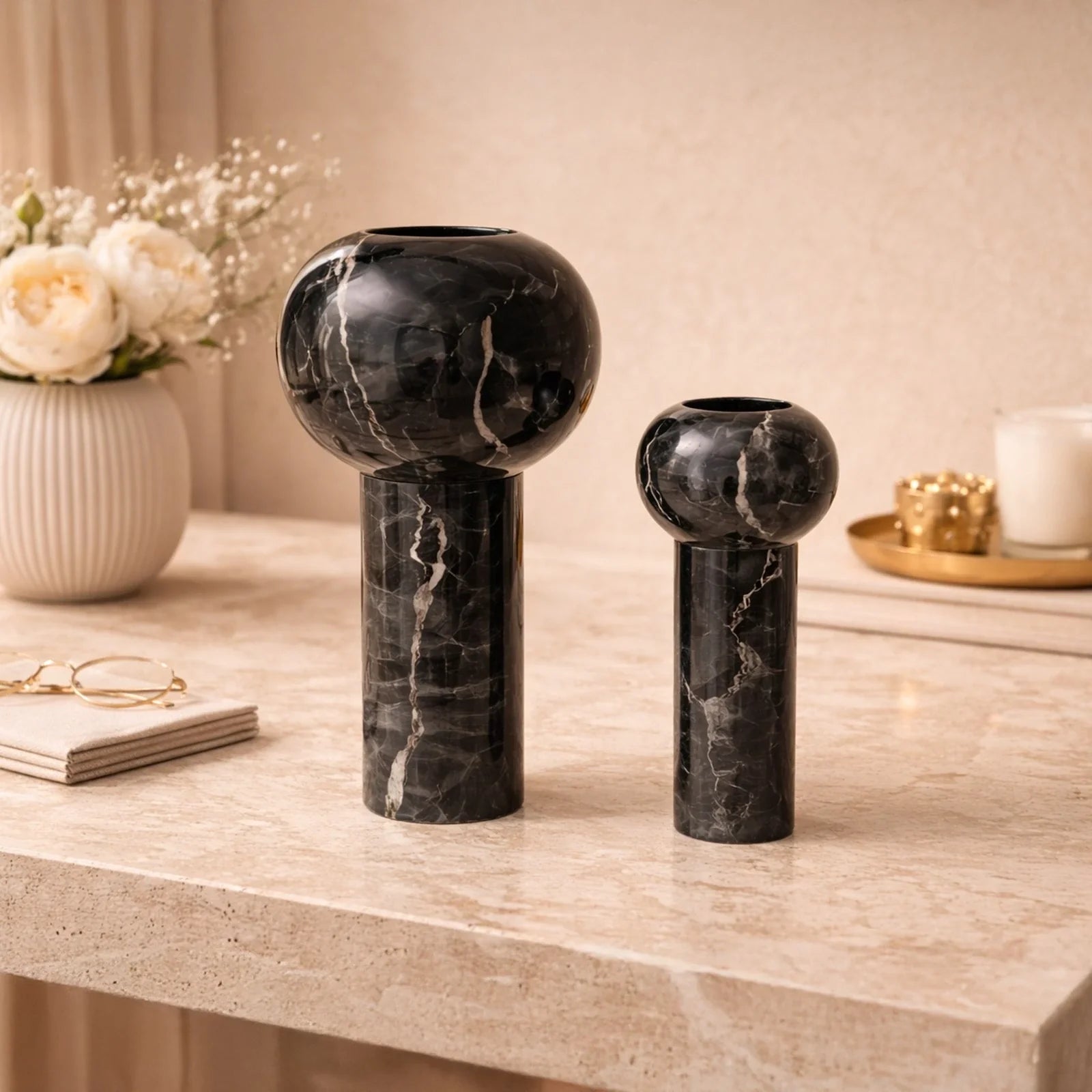 Isadora Vase - Black Marble — image 9