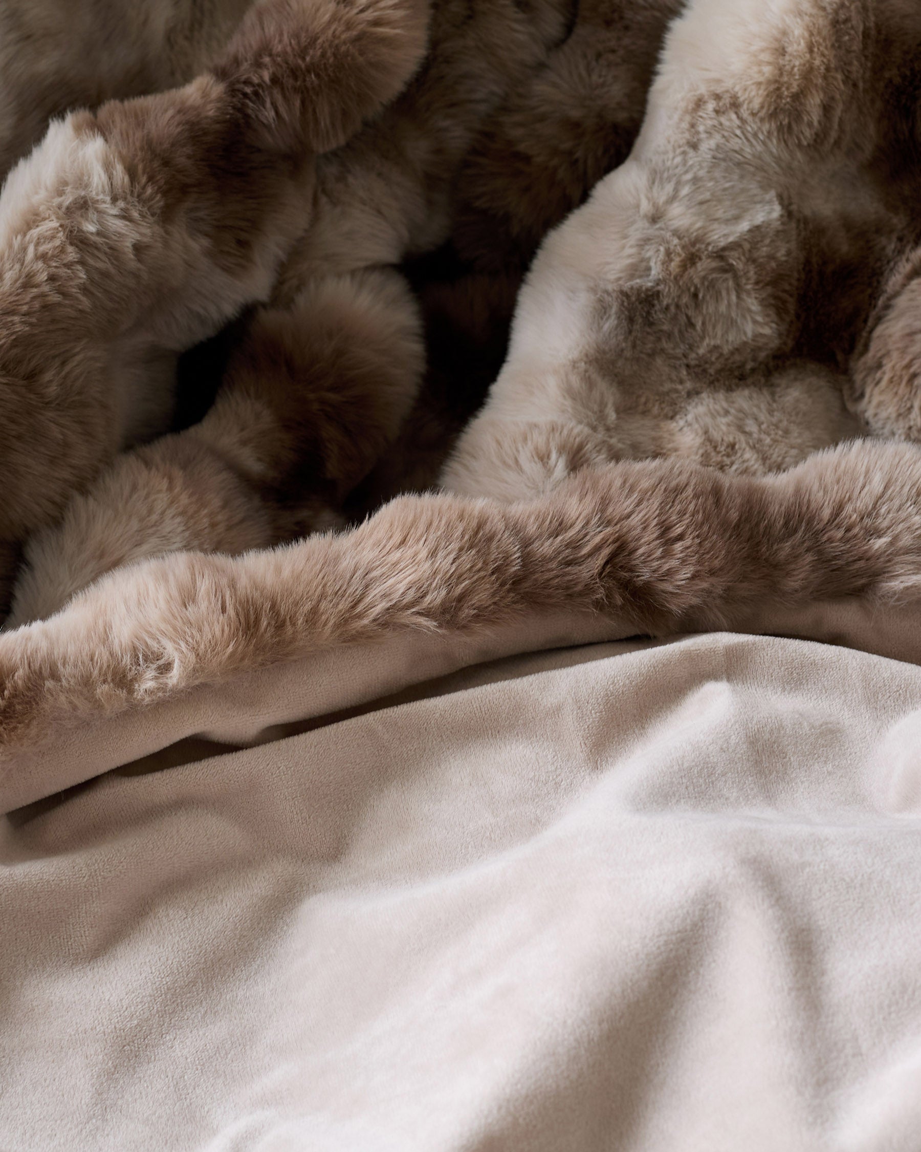 Nova natural large throw — image 4