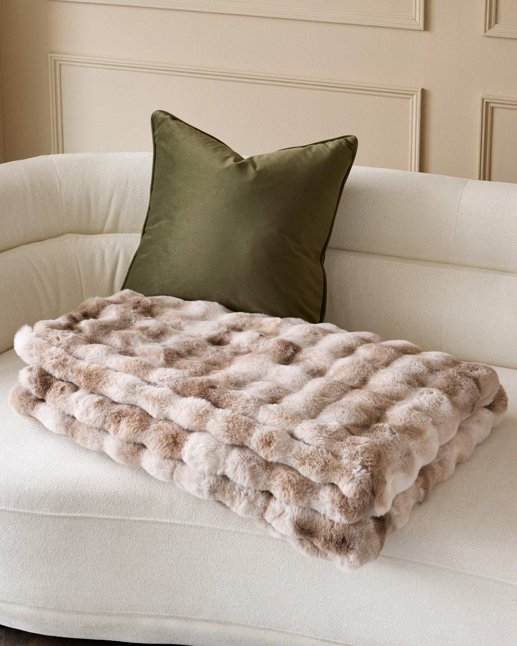 Nova natural large throw — image 3