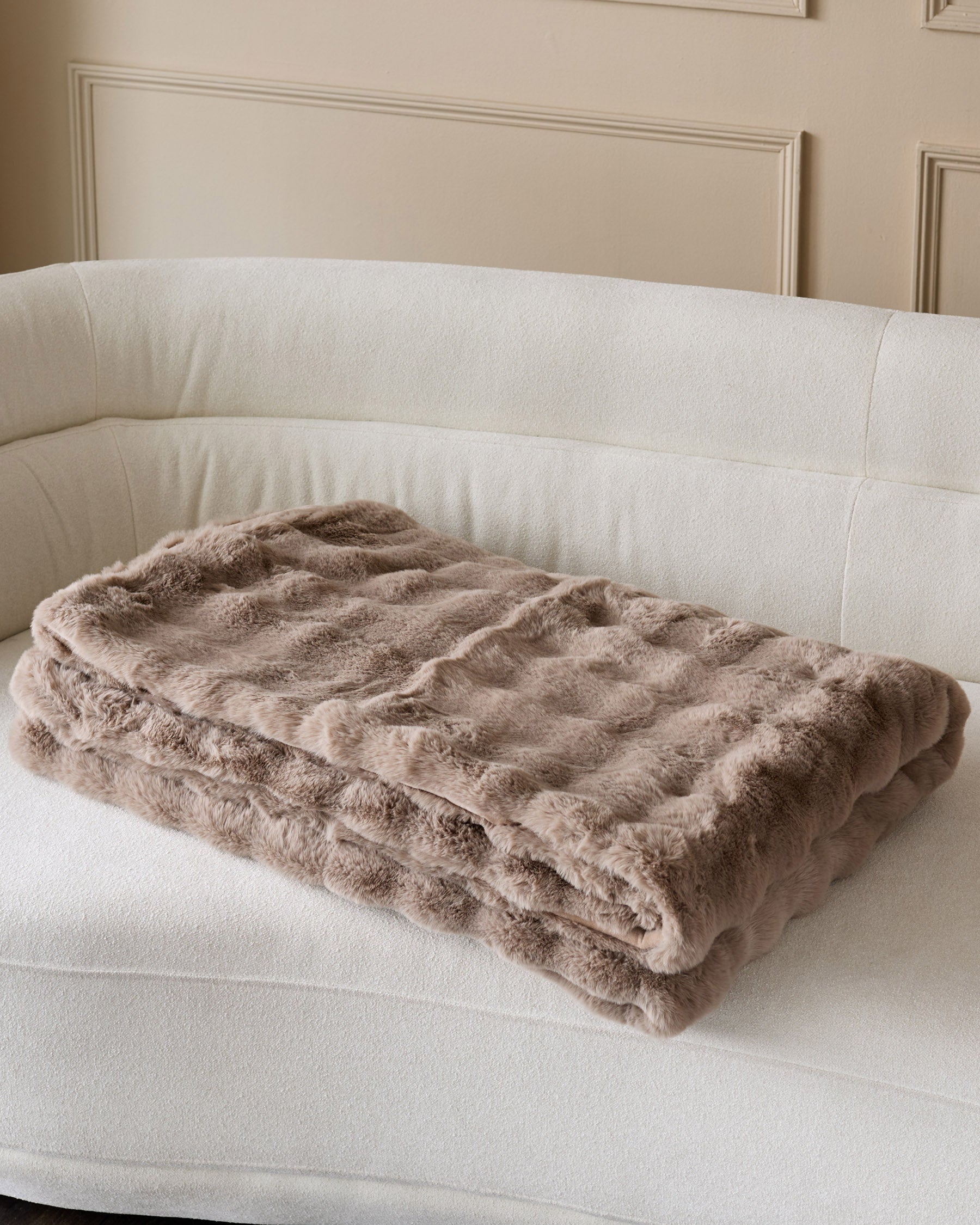 Nova taupe large throw — image 1