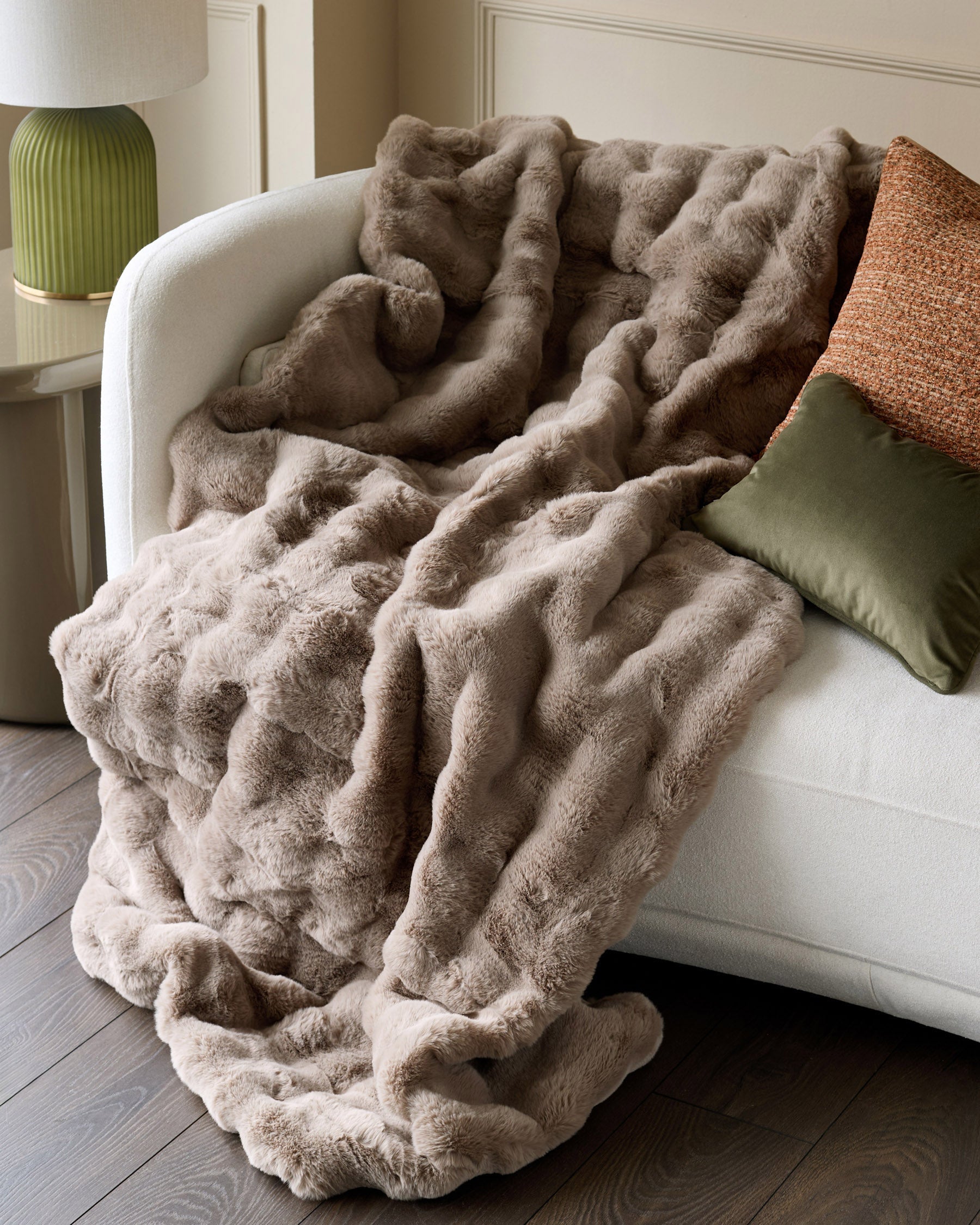 Nova taupe large throw — image 2