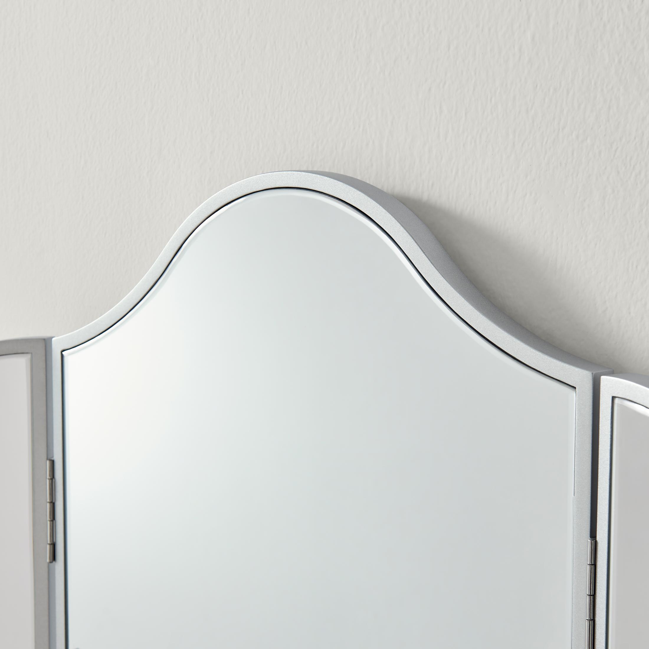 Venetian Vintage Style Silver Tri-Fold Vanity Mirror — image 4