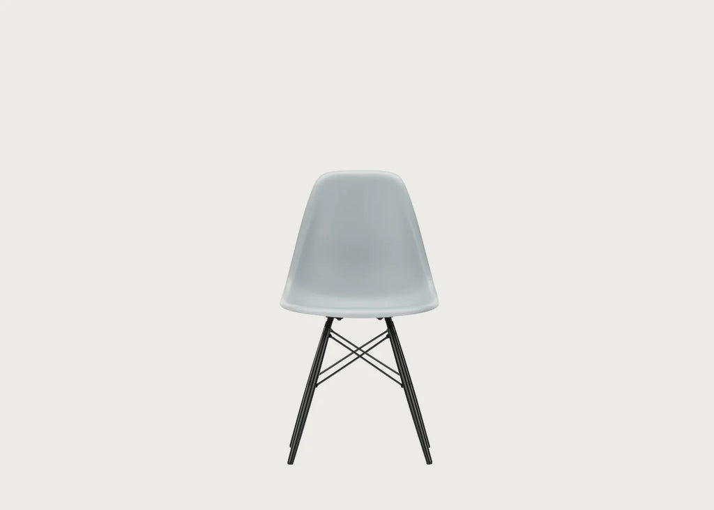Eames Plastic Side Chair RE DSW — image 8