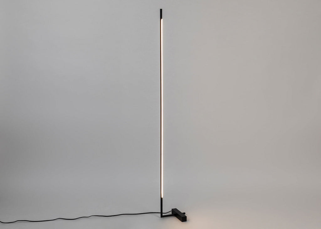 Saber LED Floor Lamp — image 4
