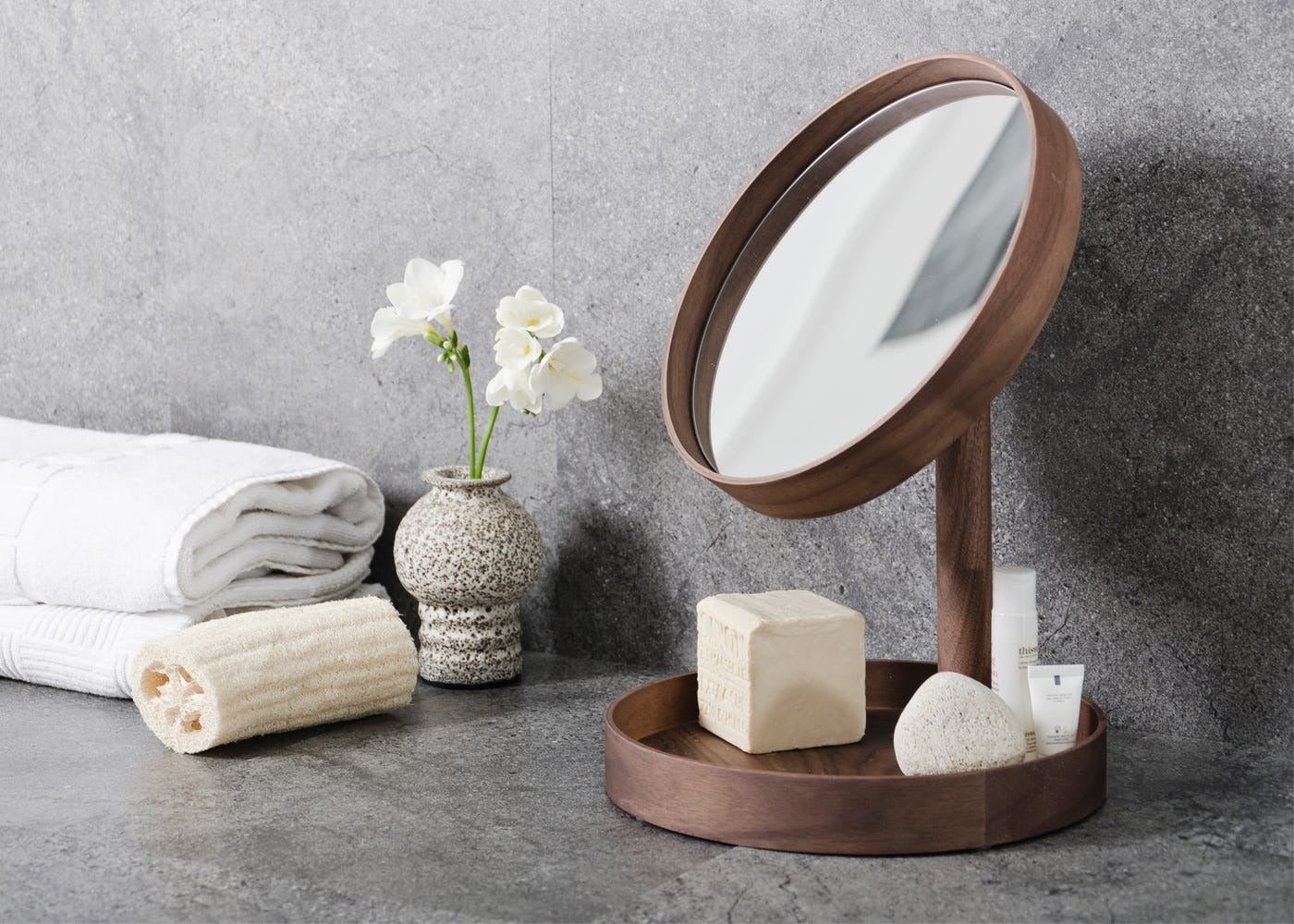 Look Magnify Mirror — image 2